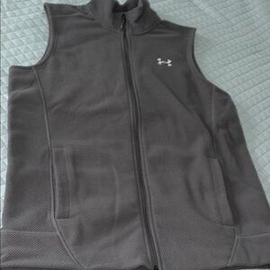 Under Armour Charcoal Zip-Up Vest